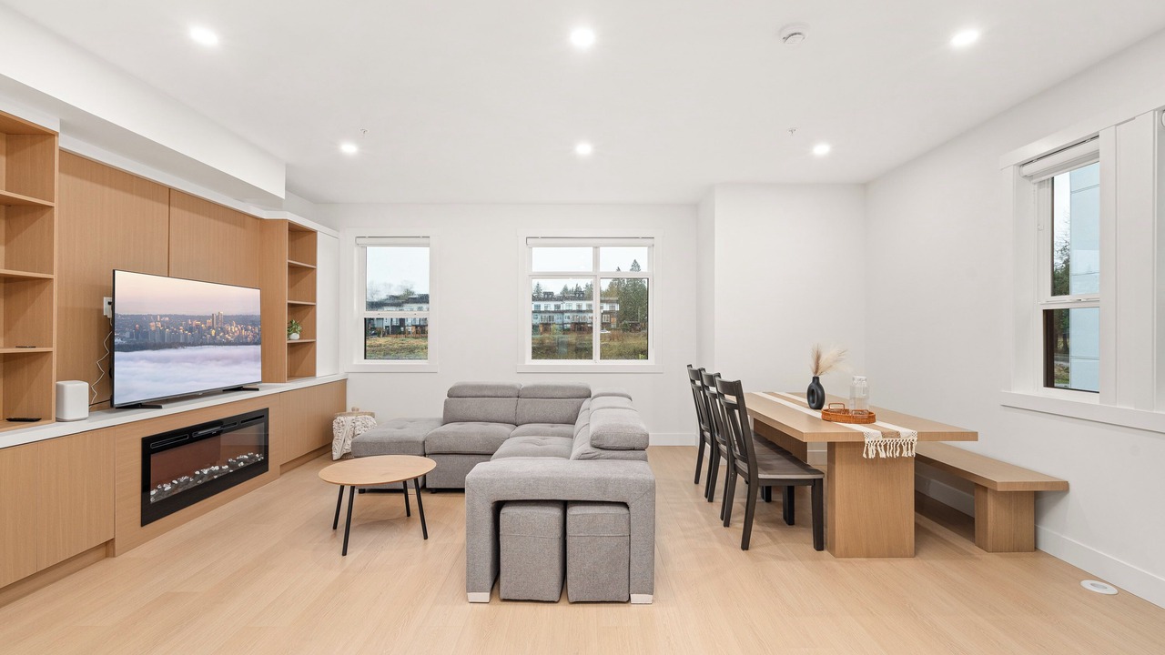 Photo of Livingroom in Willoughby