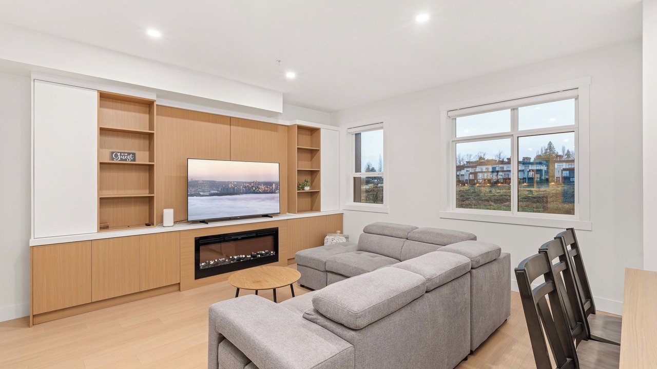 Photo of Livingroom in Willoughby