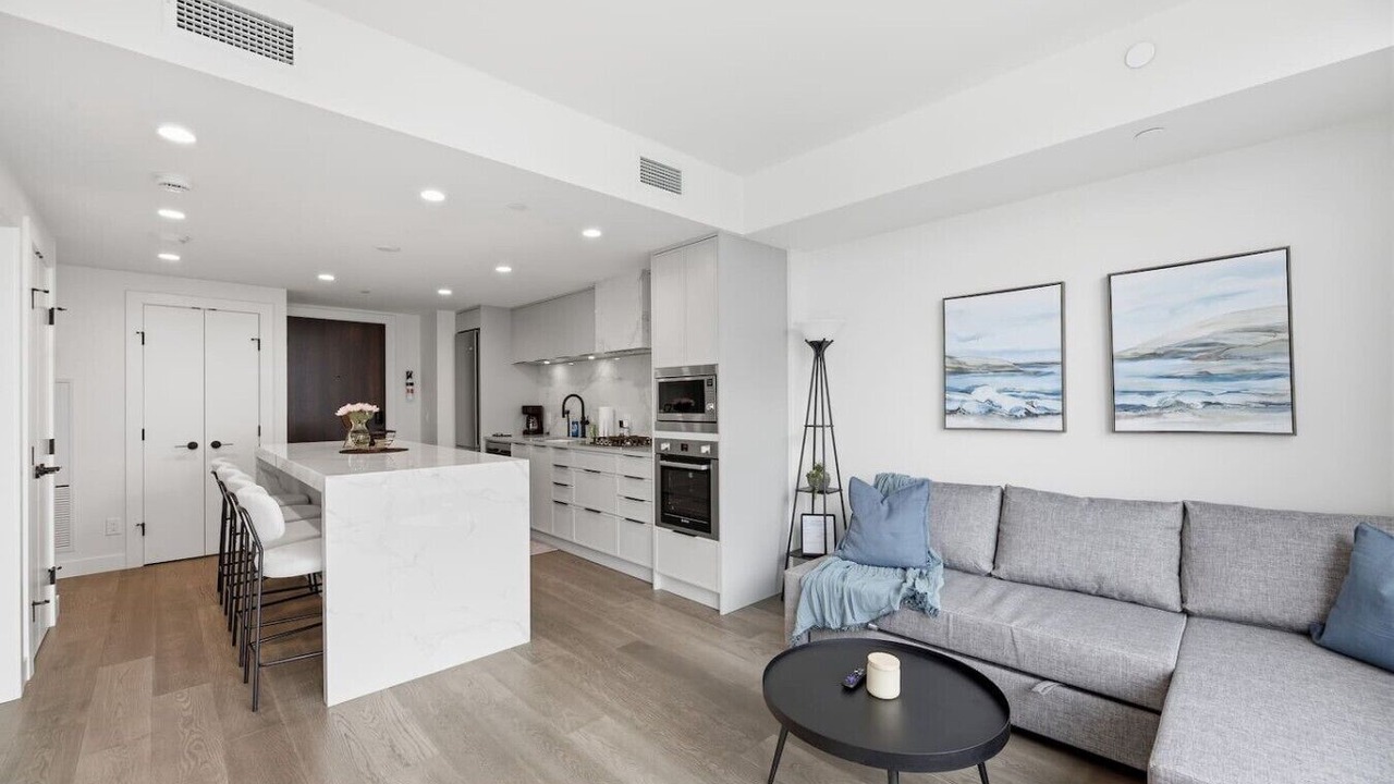 Photo of Livingroom in South Pandosy