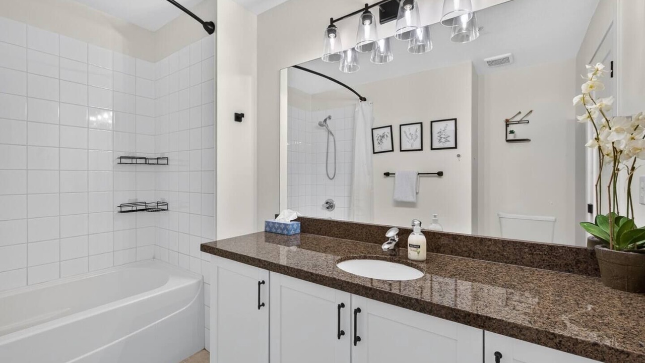 Photo of Bathroom in Quail Ridge