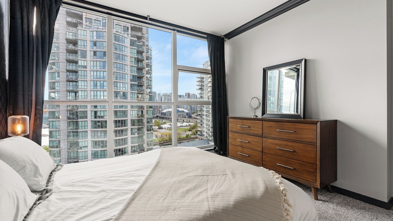 Photo of Bedroom in Crosstown