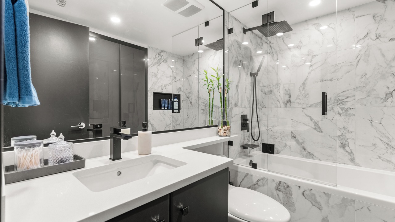 Photo of Bathroom in Crosstown