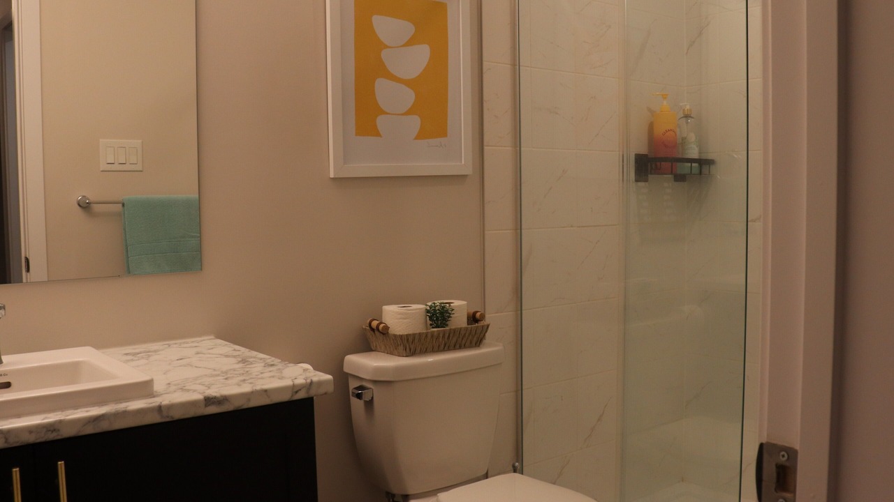 Photo of Bathroom in Munster Hamlet - Richmond