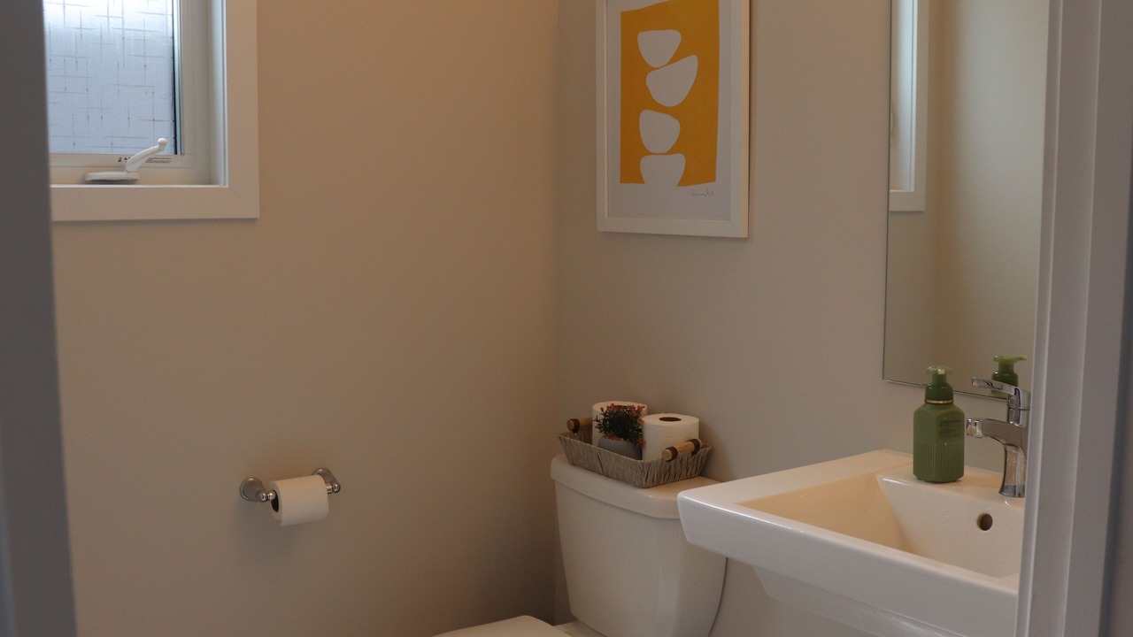 Photo of Bathroom in Munster Hamlet - Richmond