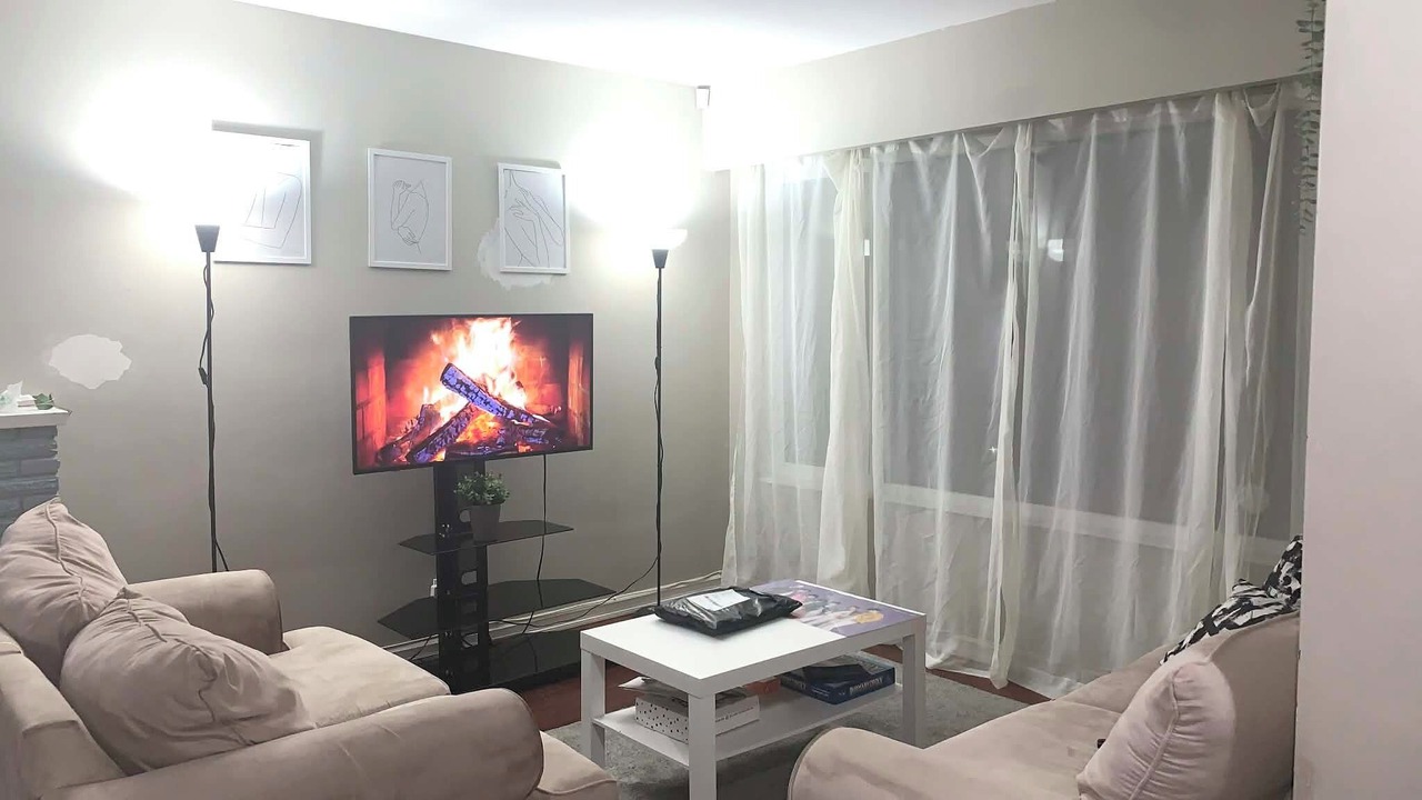Photo of Livingroom in Burnaby
