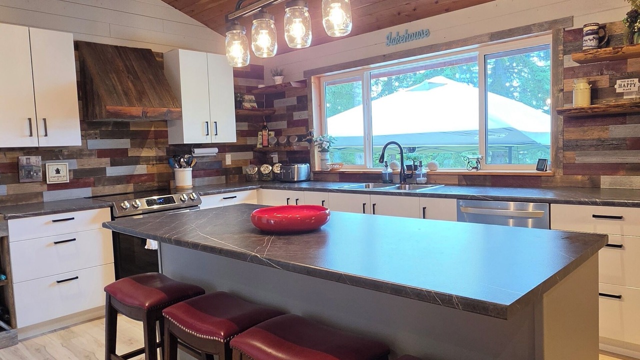 Photo of Kitchen in Sheridan Lake