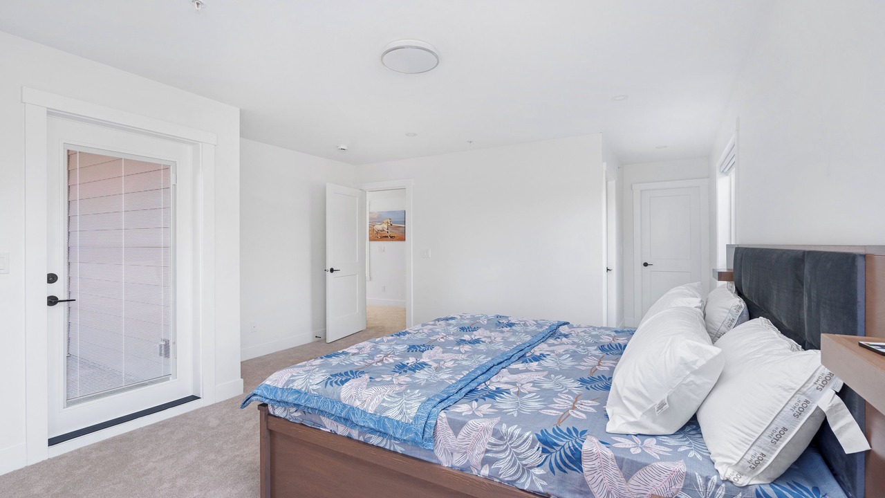 Photo of Bedroom in Willoughby