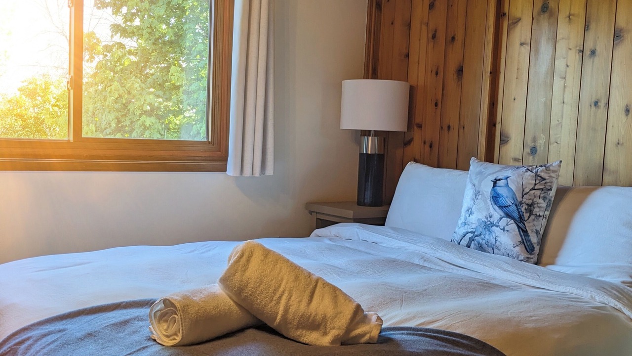 Photo of Bedroom in Tyendinaga
