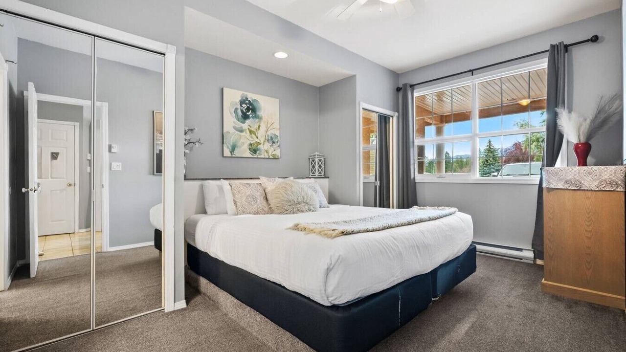 Photo of Bedroom in East Kootenay