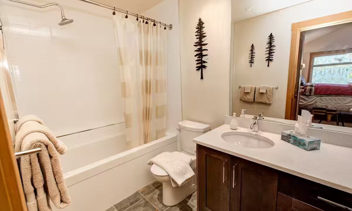 Photo of Bathroom in Upper Village