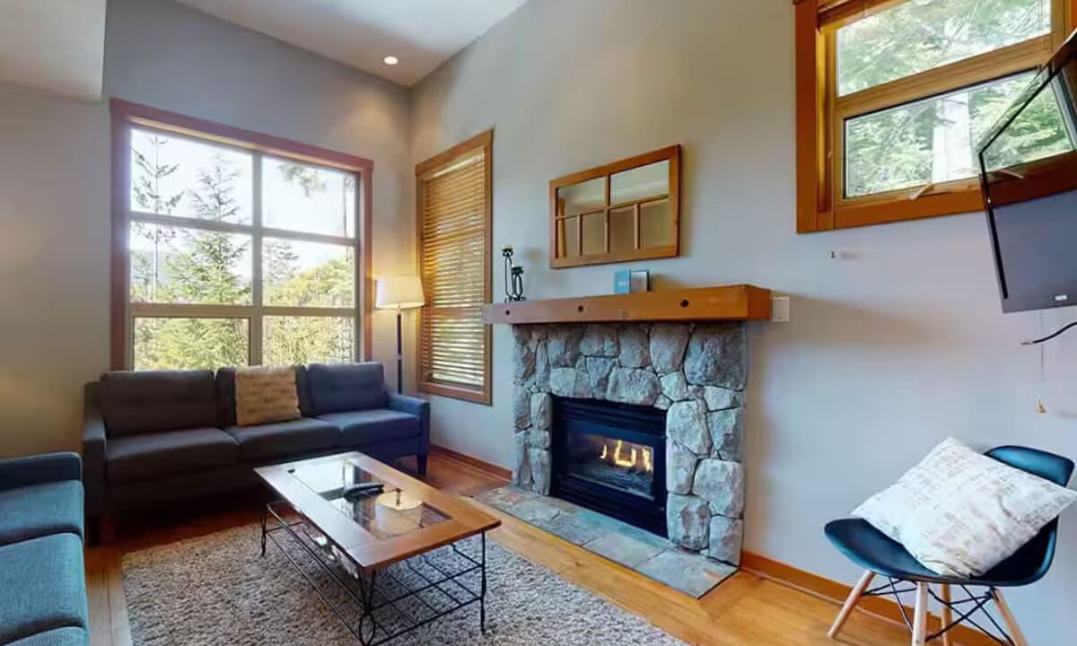 Photo of Livingroom in Upper Village