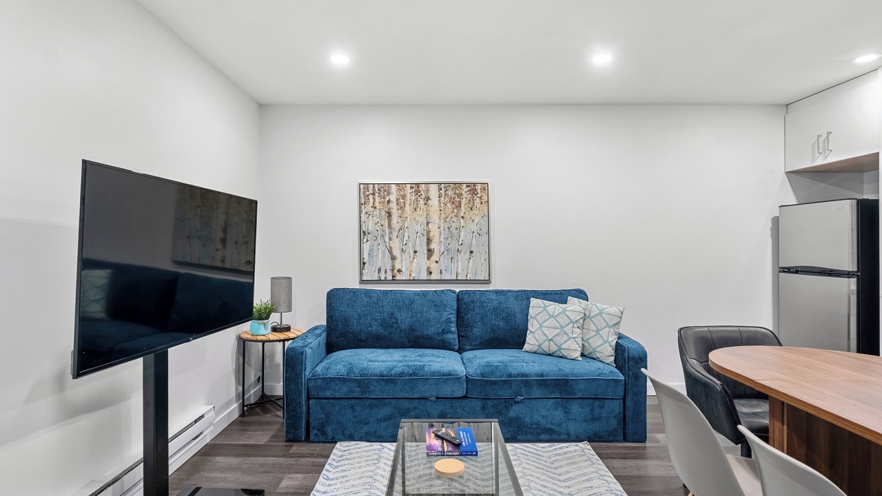 Photo of Livingroom in Chestermere