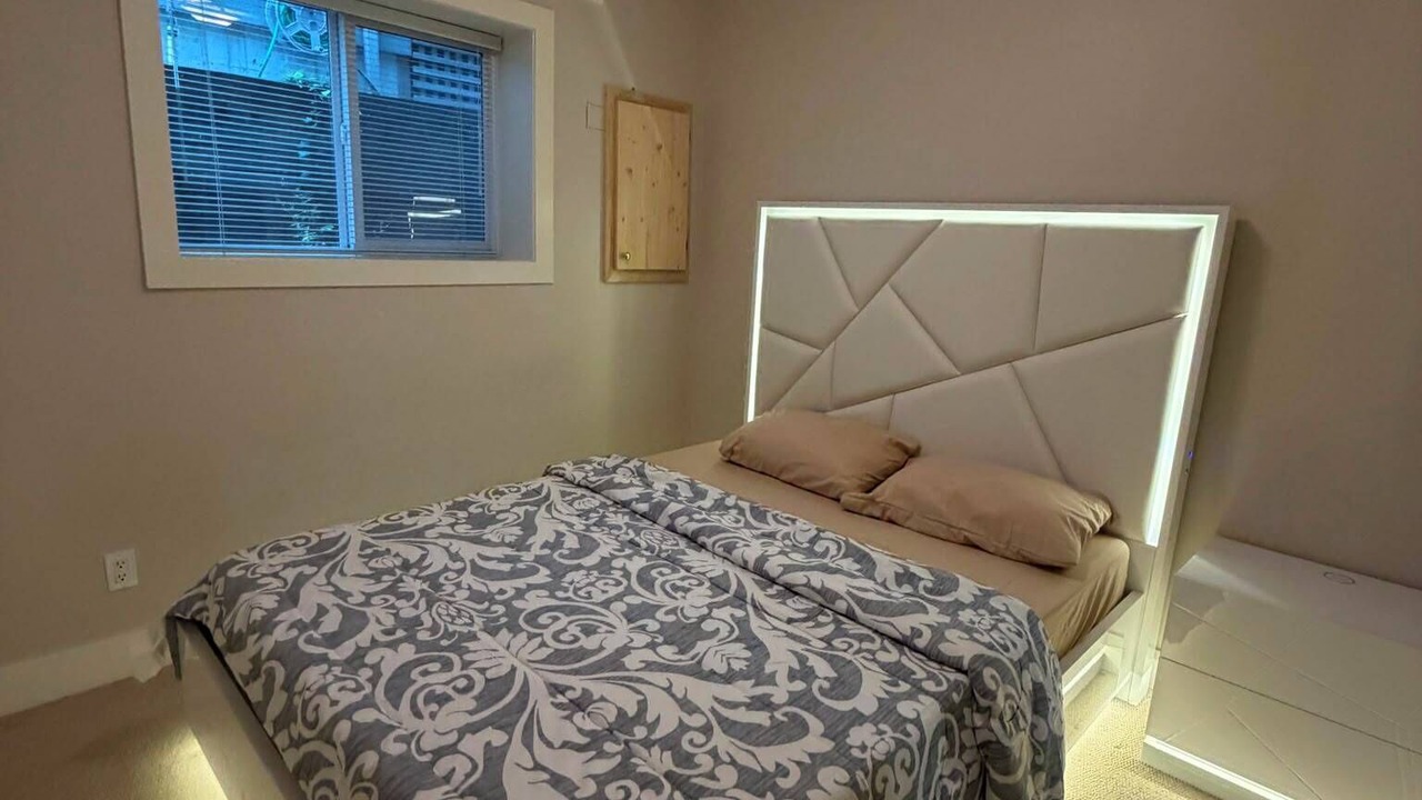 Photo of Bedroom in East Clayton