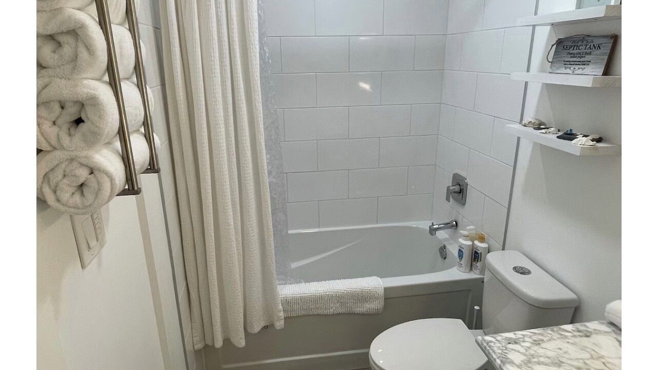 Photo of Bathroom in Youbou
