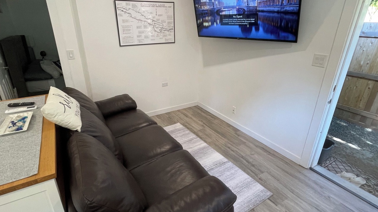 Photo of Livingroom in Youbou