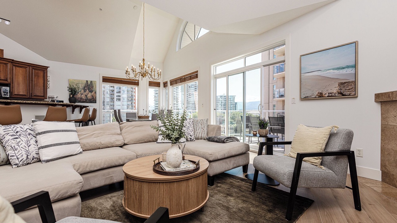 Photo of Livingroom in North End