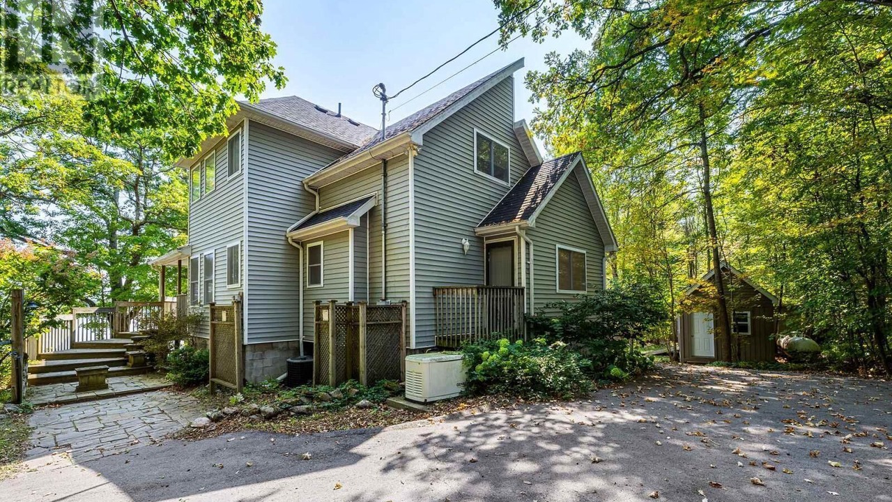 Photo of Outdoor in Central Frontenac