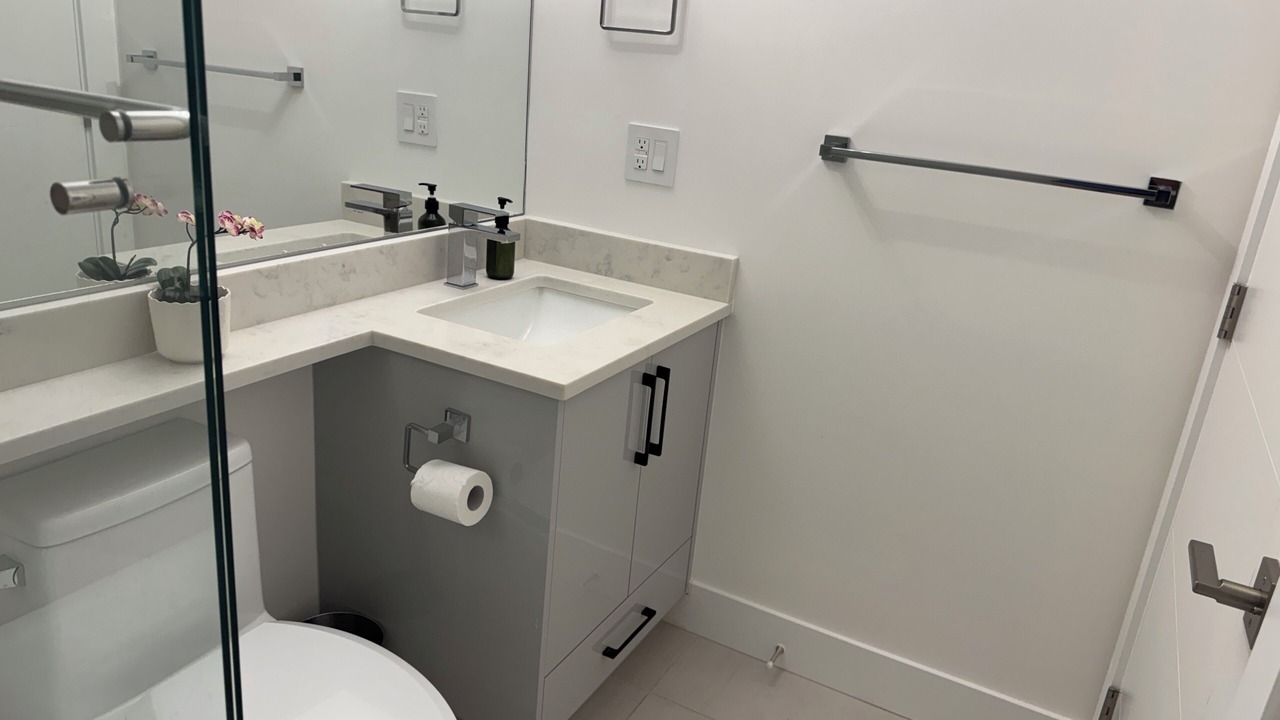 Photo of Bathroom in Renfrew-Collingwood
