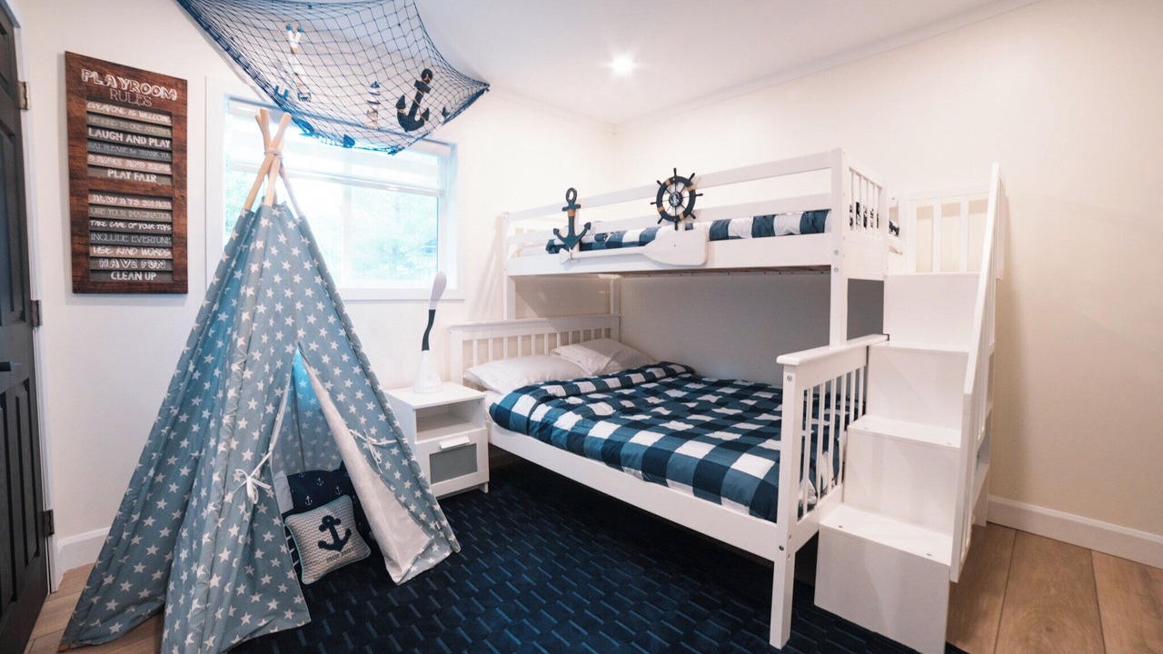 Photo of Bedroom in Fenelon Falls
