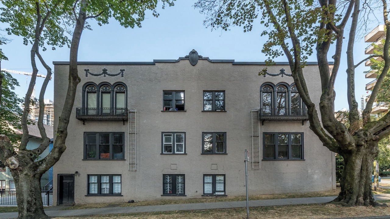Photo of Outdoor in West End
