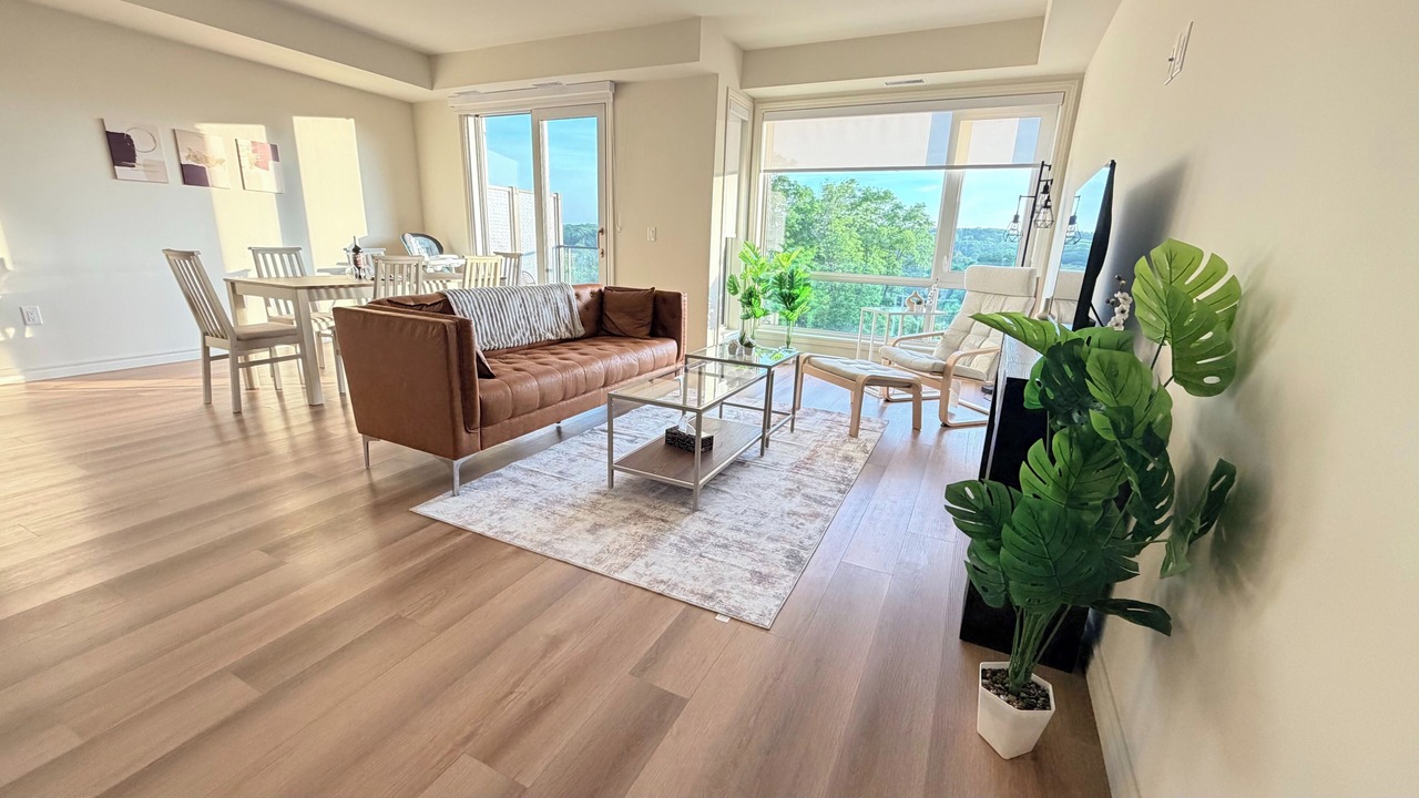 Photo of Livingroom in Huntsville