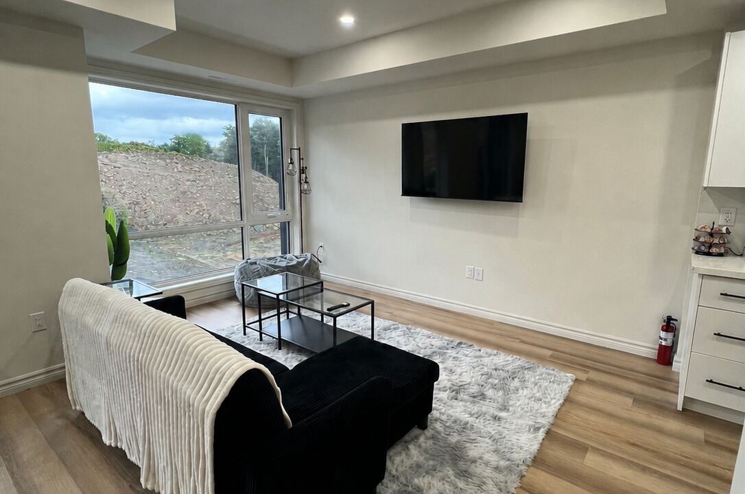 Photo of Livingroom in Huntsville