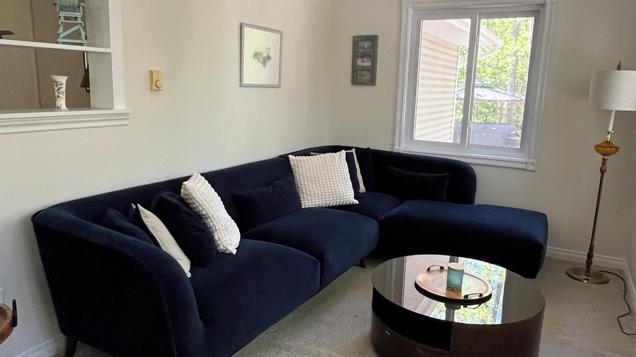Photo of Livingroom in Traverse Bay
