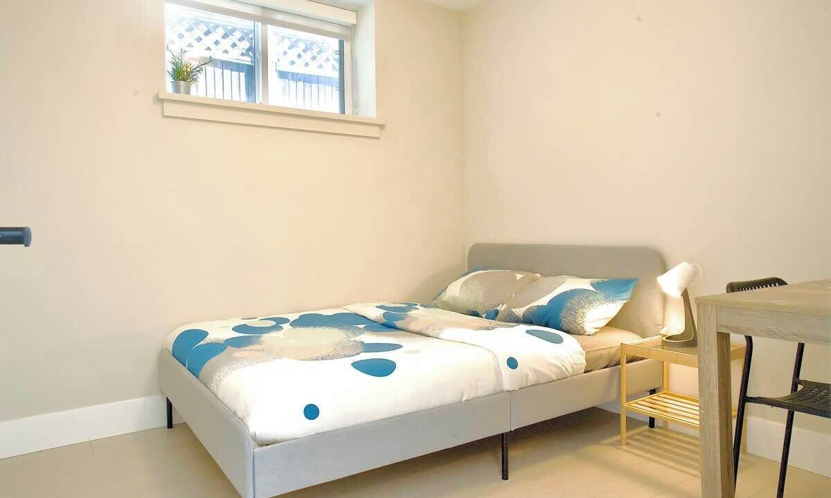 Photo of Bedroom in Fraserview