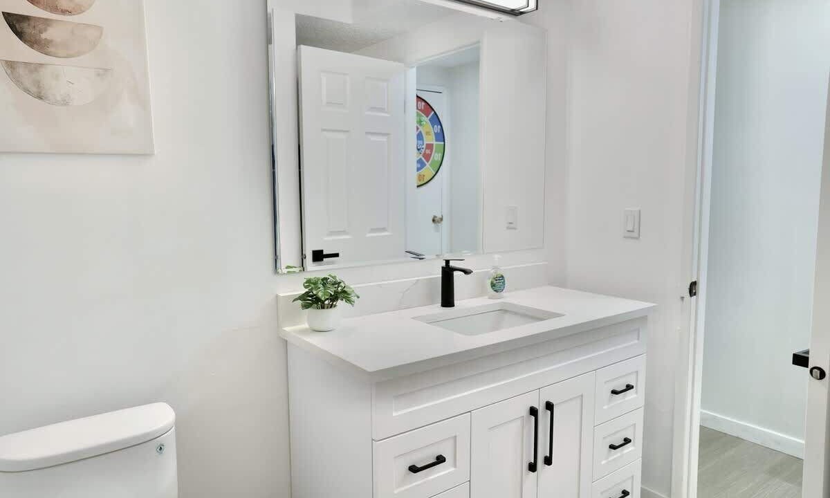 Photo of Bathroom in Knight
