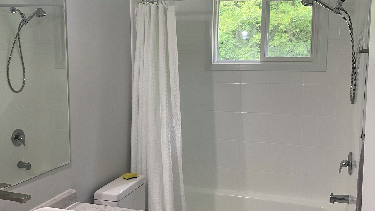 Photo of Bathroom in Bayham