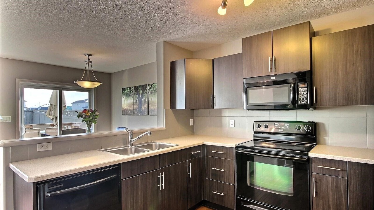 Photo of Kitchen in Southeast Edmonton
