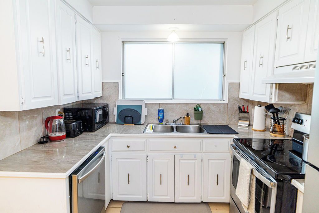 Photo of Kitchen in Brossard