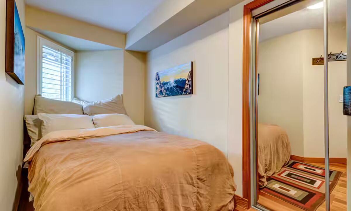 Photo of Bedroom in Village North