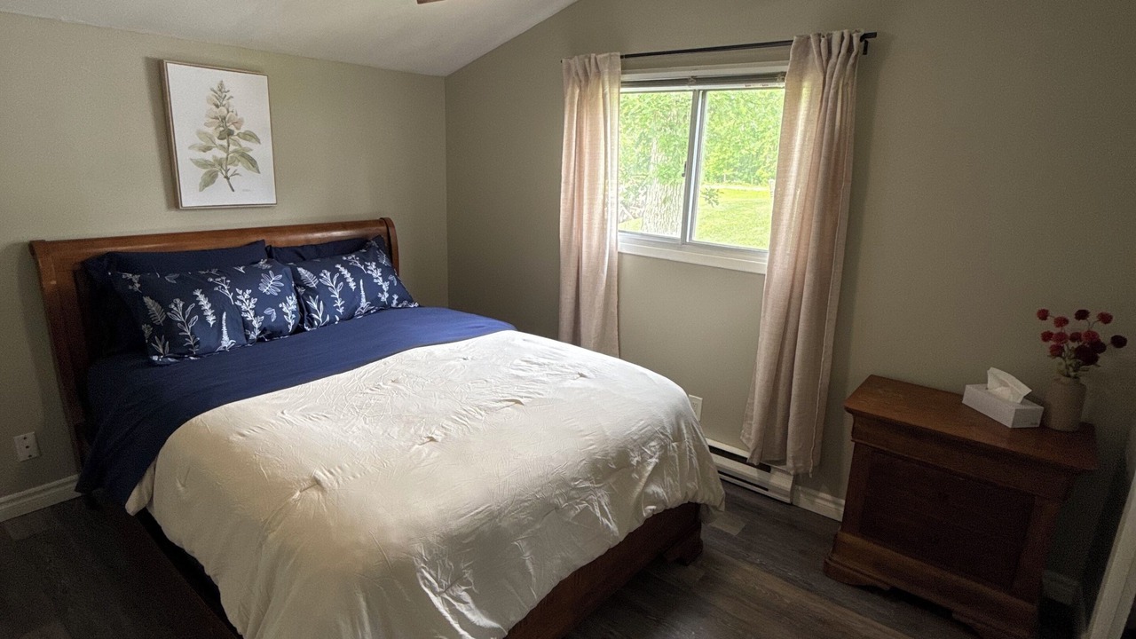 Photo of Bedroom in Campbellford