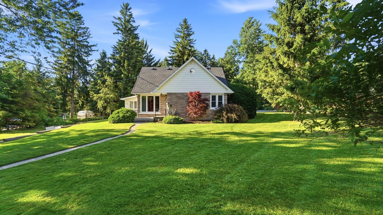 Photo of Outdoor in Elmira