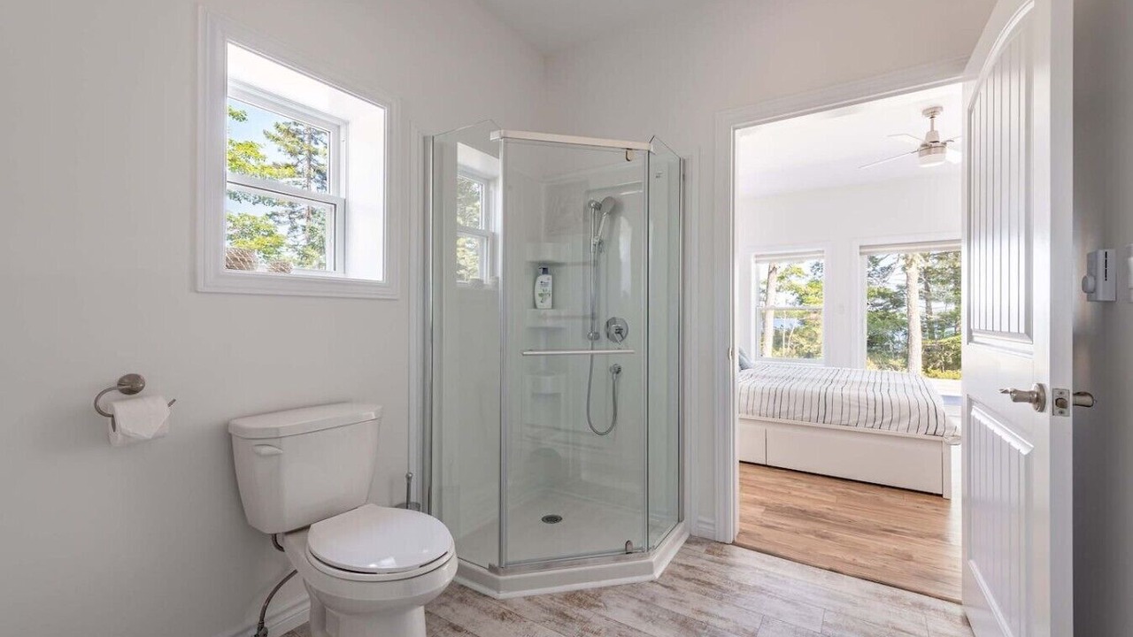 Photo of Bathroom in Lunenburg County