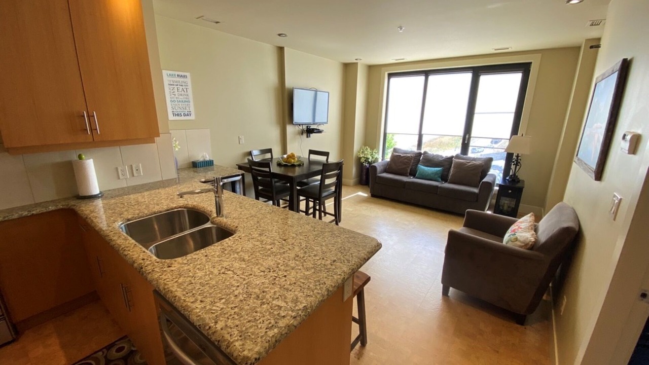Photo of Livingroom in Sicamous