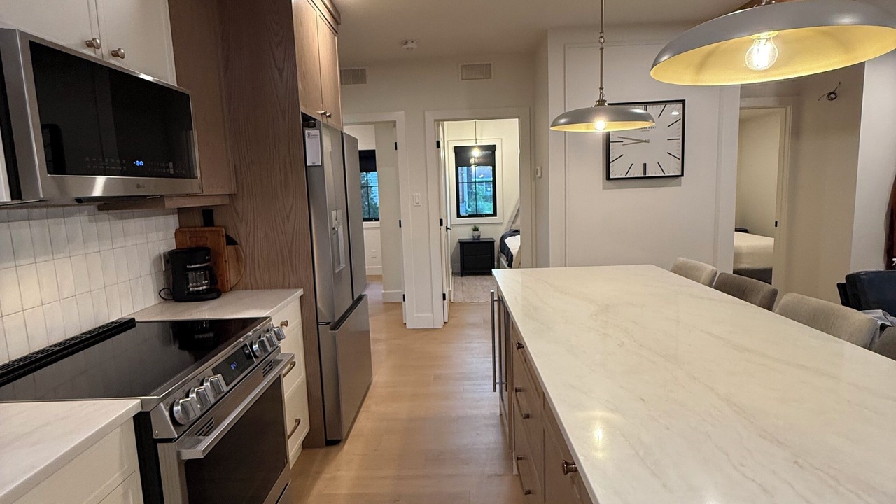 Photo of Kitchen in Grand Bend