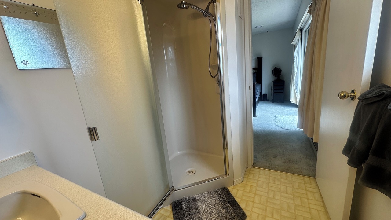 Photo of Bathroom in Colwood
