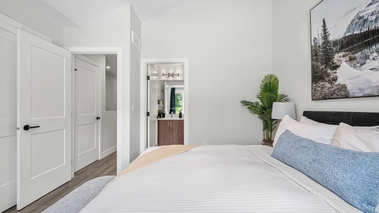 Photo of Bedroom in East Kootenay