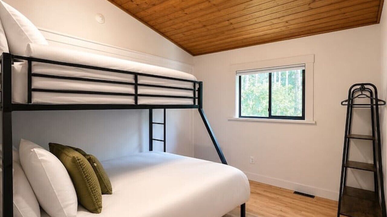 Photo of Bedroom in Woodfibre