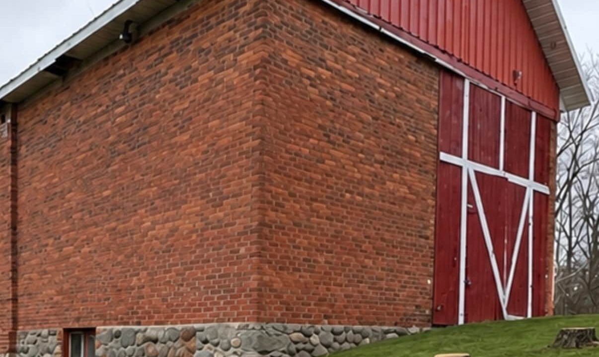 Photo of Others in Stayner
