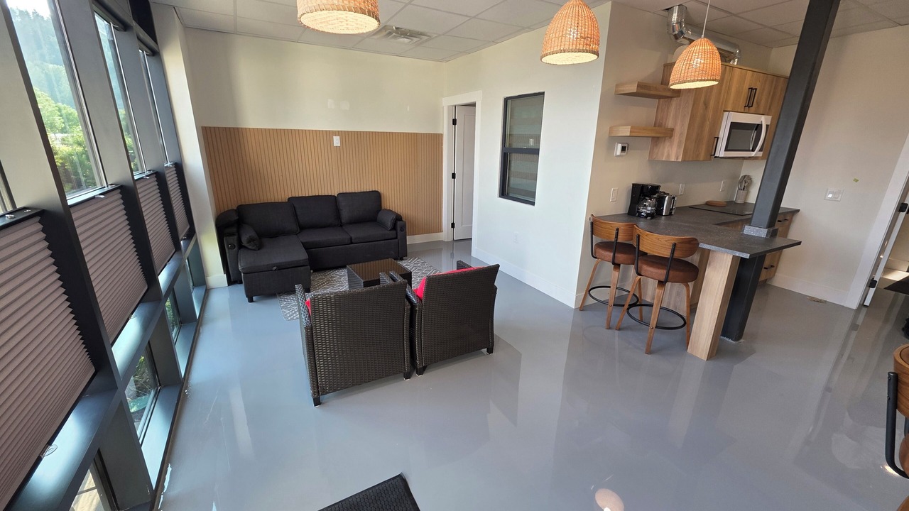 Photo of Livingroom in Central Okanagan