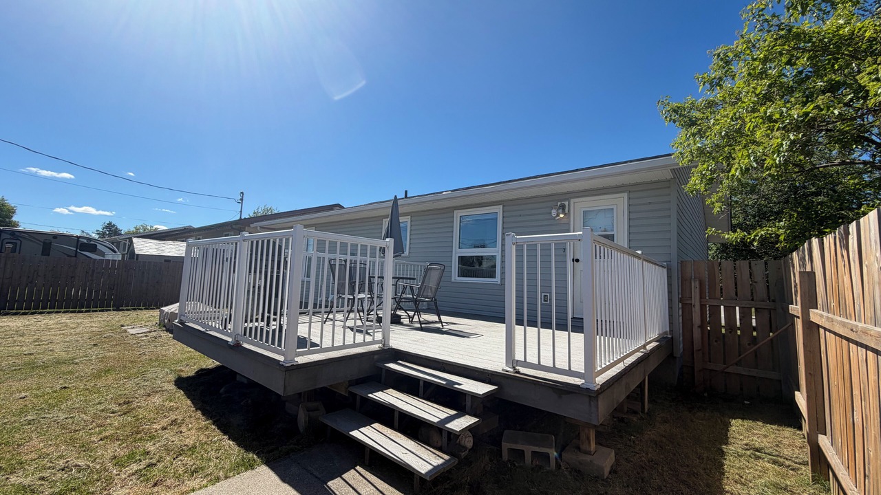 Photo of Patio Balcony in Thompson