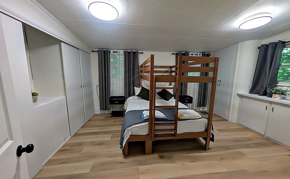 Photo of Bedroom in Central Elgin