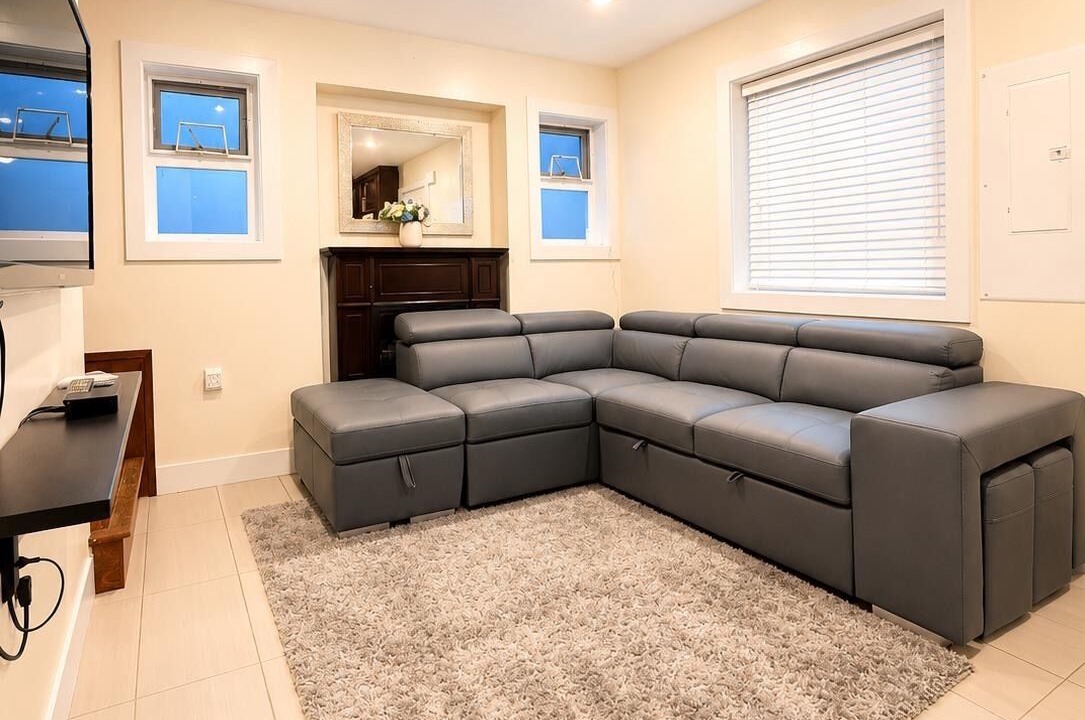 Photo of Livingroom in Sunset