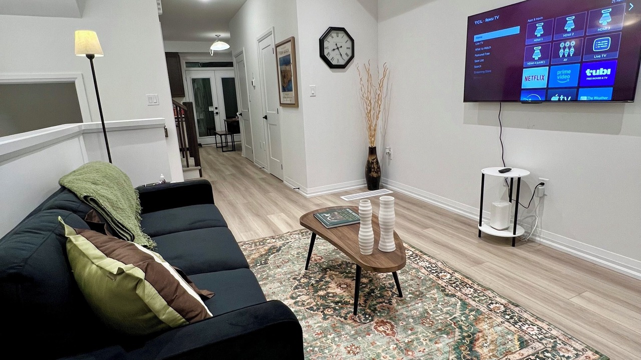 Photo of Livingroom in County of Brant