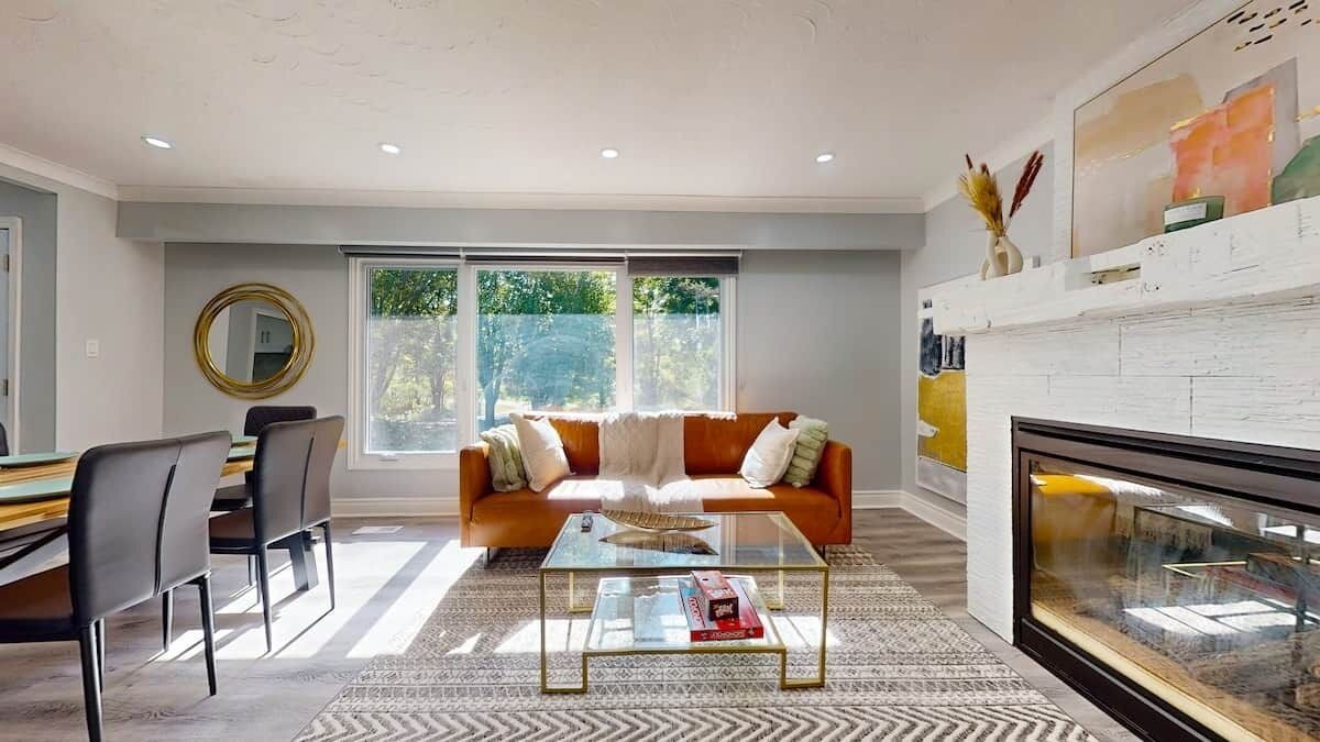 Photo of Livingroom in York Regional Municipality