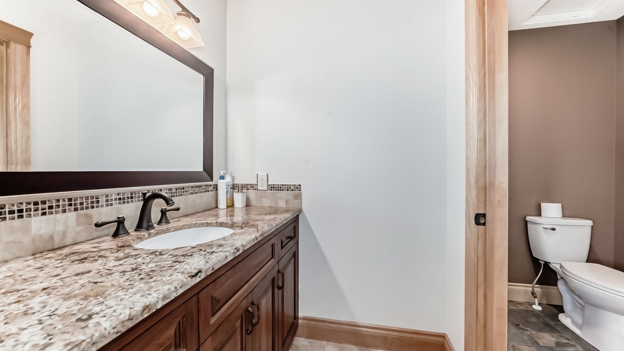 Photo of Bathroom in Calgary-Edmonton Corridor