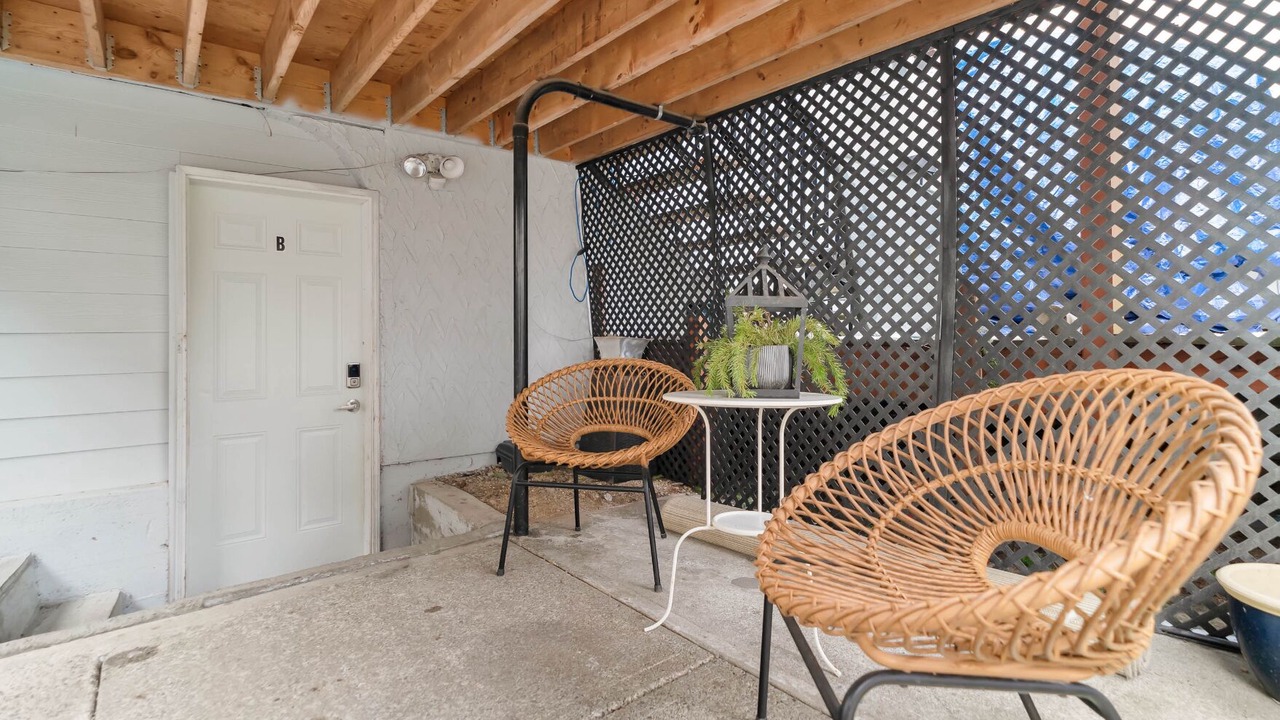 Photo of Patio Balcony in Delta
